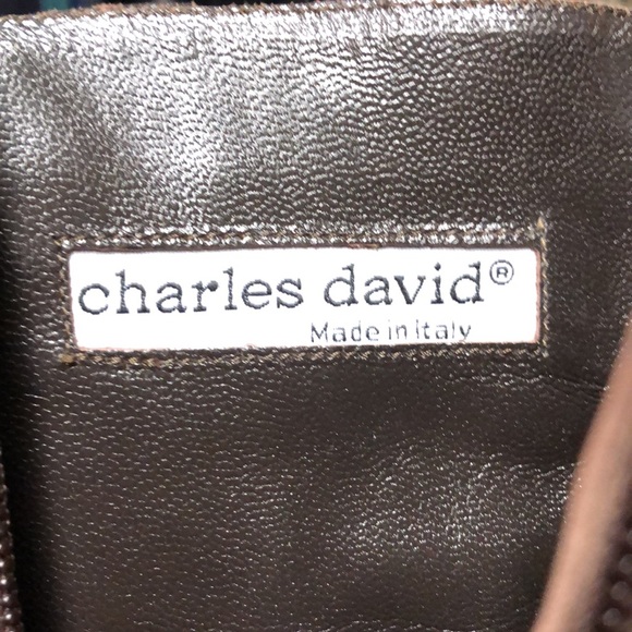 GORGEOUS! Charles David Camel leather boots with buckle and heels 6 - Picture 6 of 6